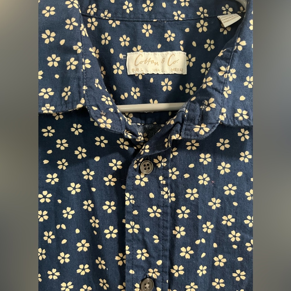 Short sleeve button down - Picture 4 of 5